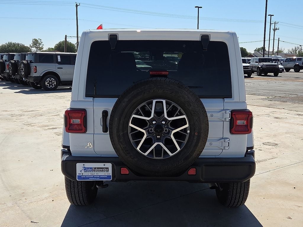 2024 Jeep Wrangler Sahara