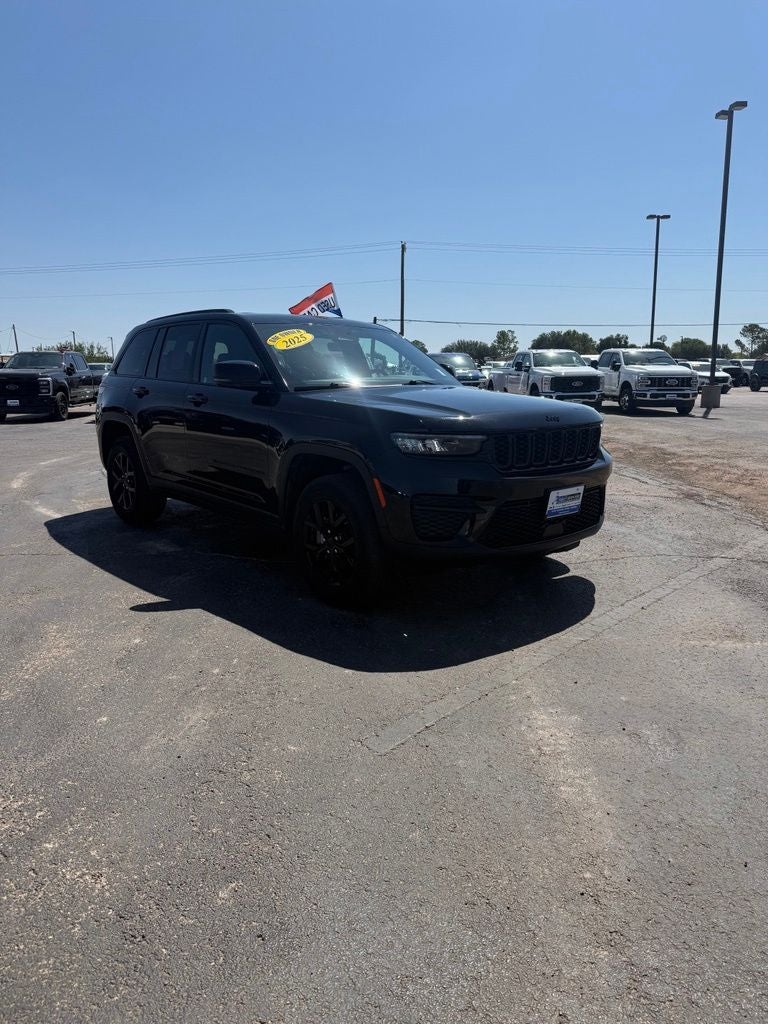 2025 Jeep Grand Cherokee Altitude