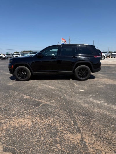 2025 Jeep Grand Cherokee Altitude