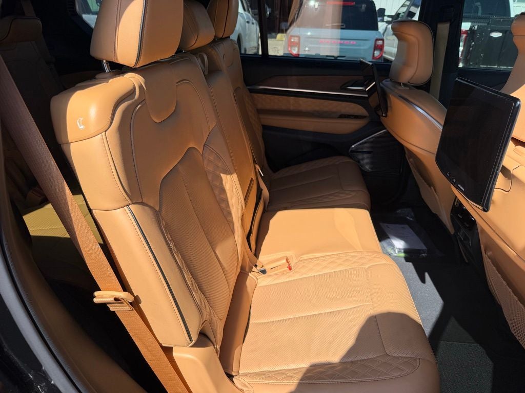 2024 Jeep Grand Cherokee L Summit