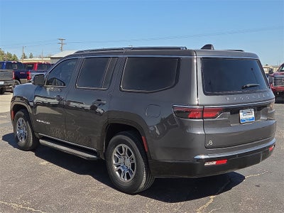 2023 Jeep Wagoneer Base
