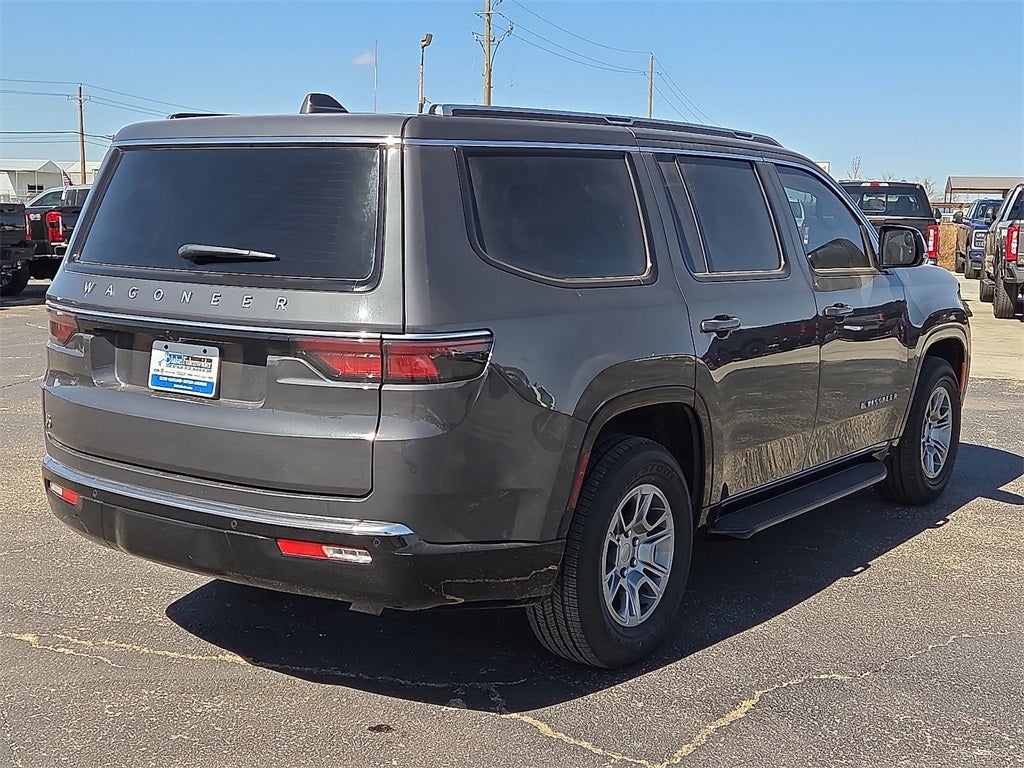 2023 Jeep Wagoneer Base