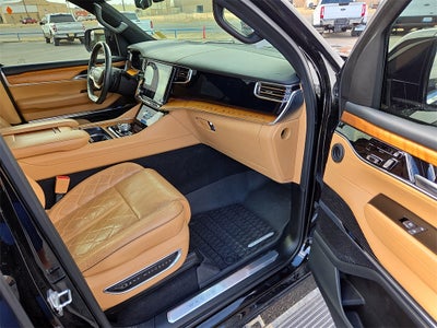 2022 Jeep Grand Wagoneer Series III