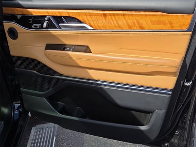 2022 Jeep Grand Wagoneer Series III