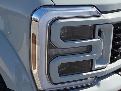 2025 Ford F-450SD Platinum DRW