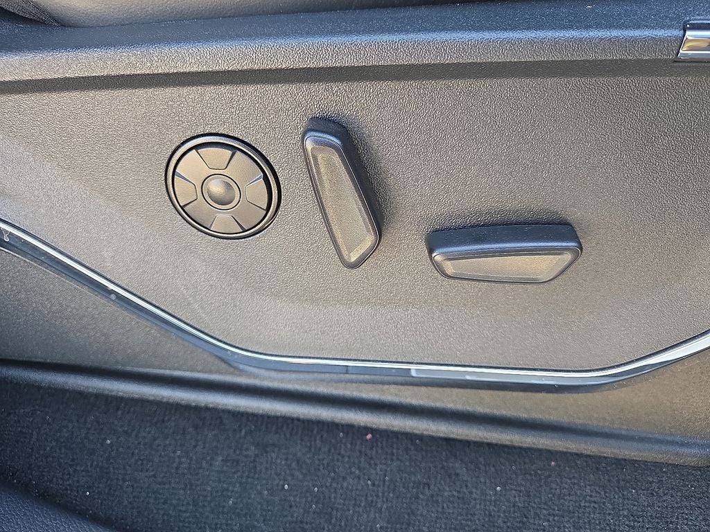 2025 Ford F-450SD Platinum DRW