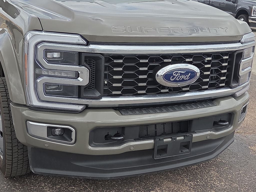 2026 Ford F-450SD Platinum DRW