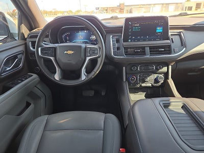 2023 Chevrolet Suburban LT