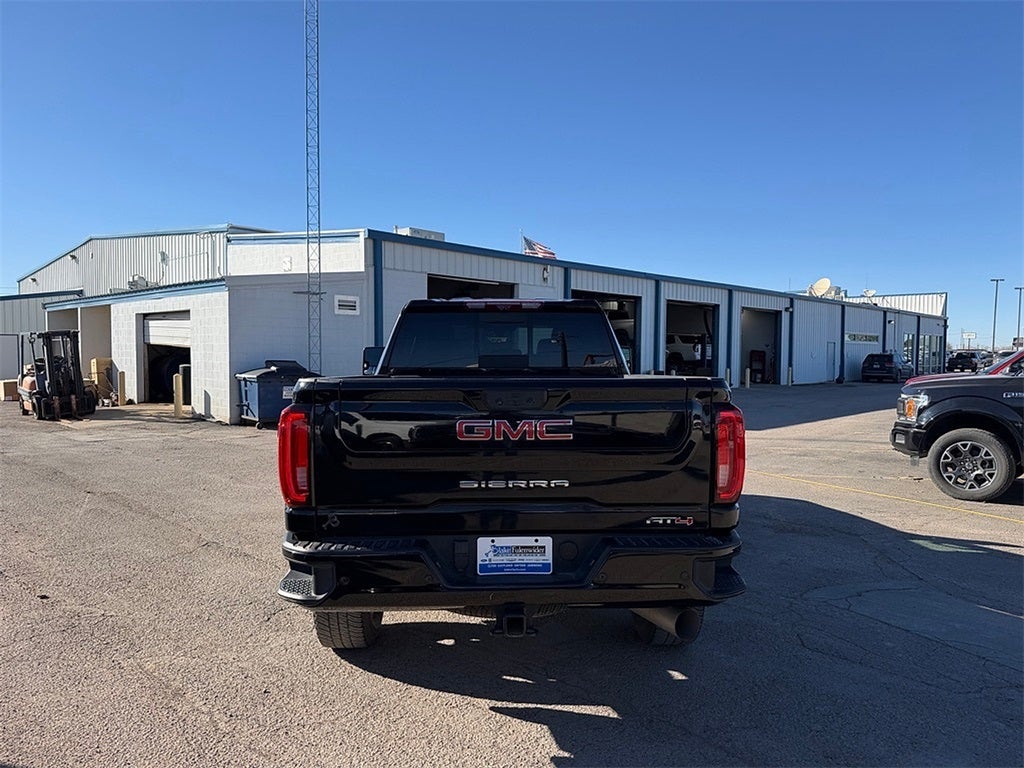 2023 GMC Sierra 2500HD AT4