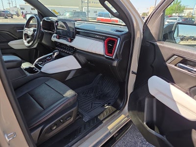 2024 GMC Canyon AT4X