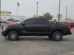 2023 Nissan Titan SV