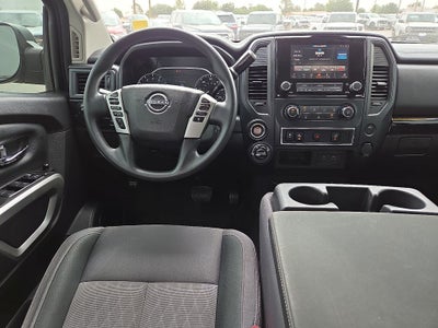 2023 Nissan Titan SV