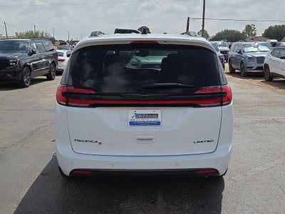 2025 Chrysler Pacifica Limited