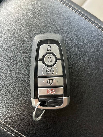 2024 Ford Edge Titanium
