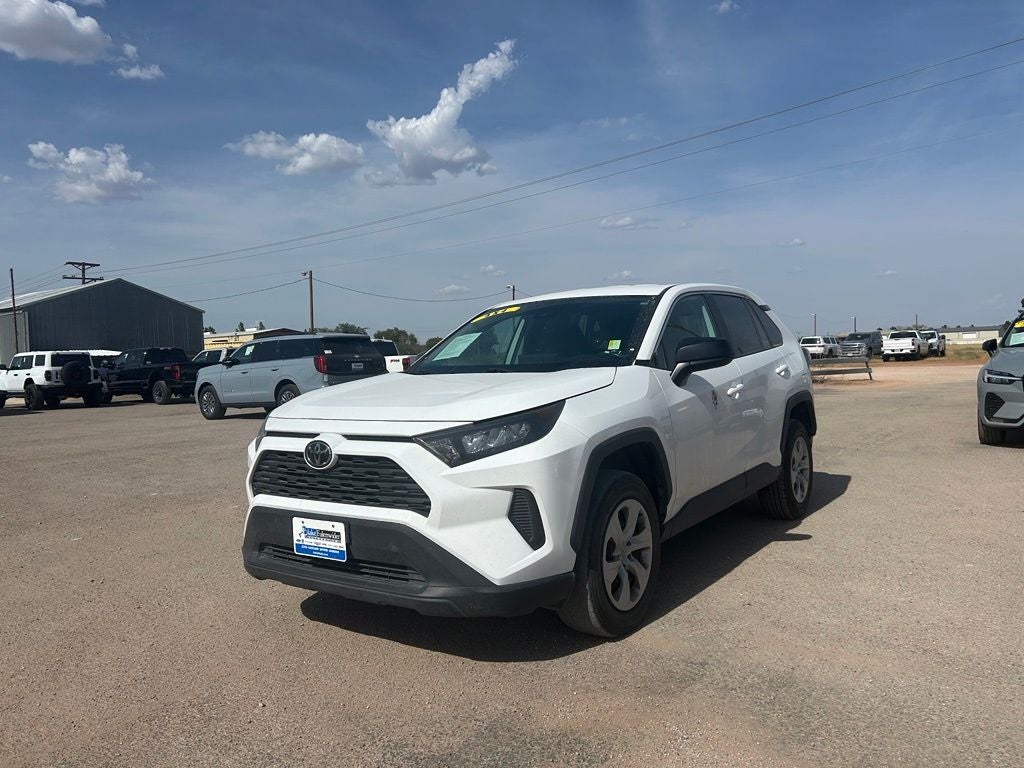 2022 Toyota RAV4 LE