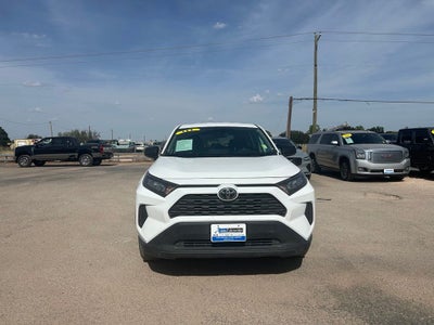 2022 Toyota RAV4 LE