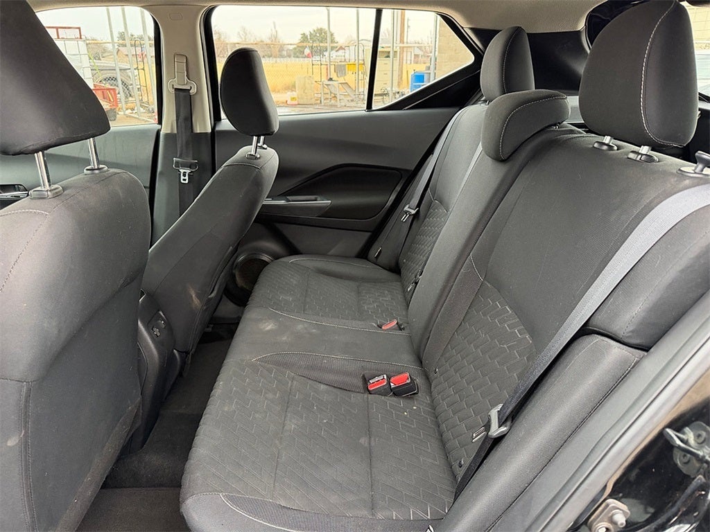 2022 Nissan Kicks SV