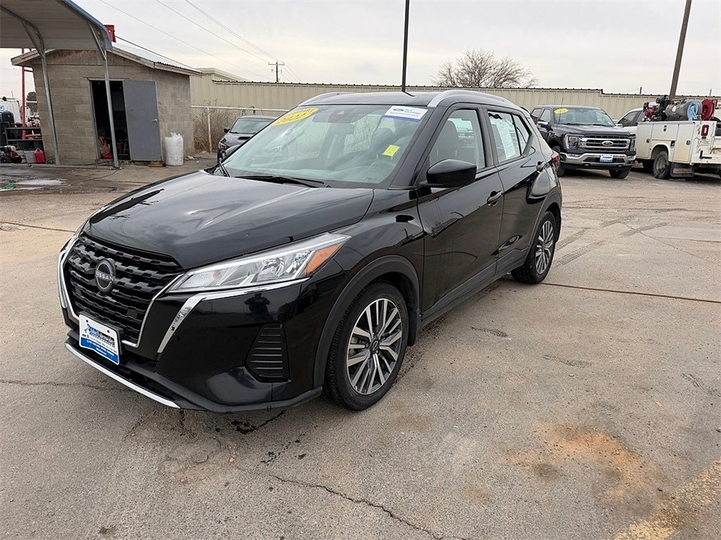 2022 Nissan Kicks SV