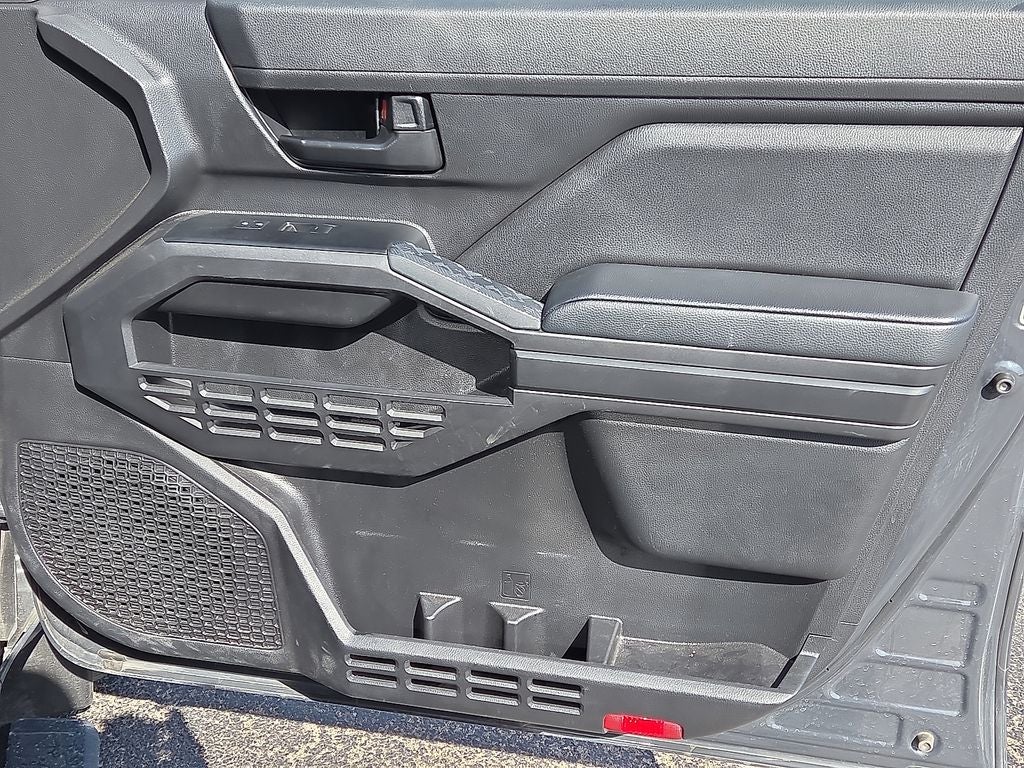 2024 Toyota Tacoma SR