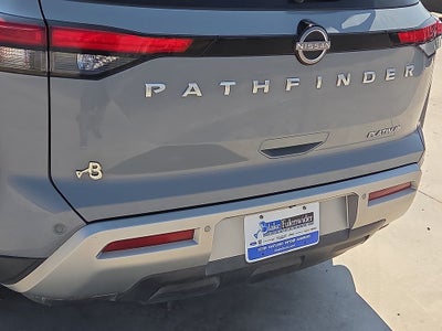 2022 Nissan Pathfinder Platinum