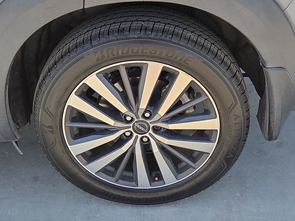 2022 Nissan Pathfinder Platinum