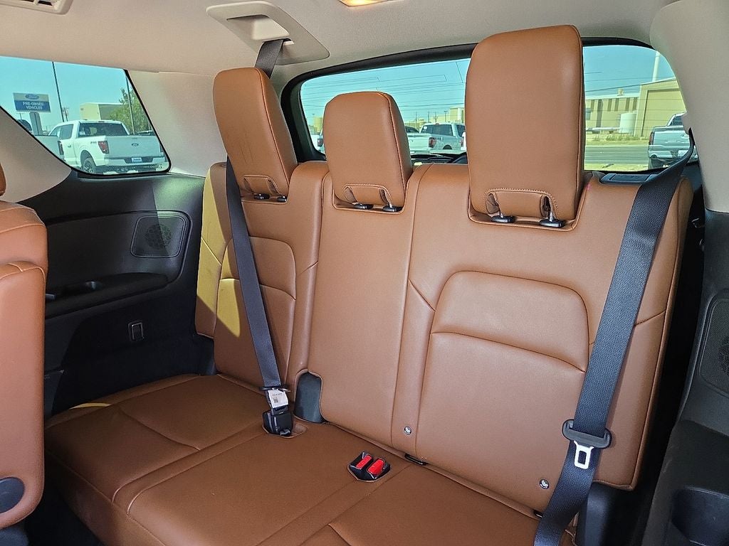 2022 Nissan Pathfinder Platinum