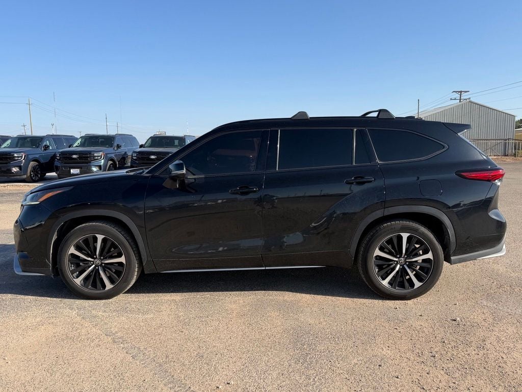 2022 Toyota Highlander XSE