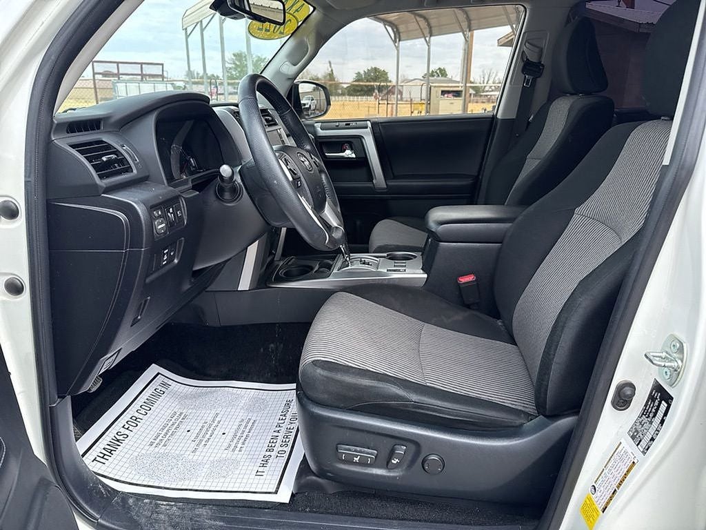 2022 Toyota 4Runner SR5