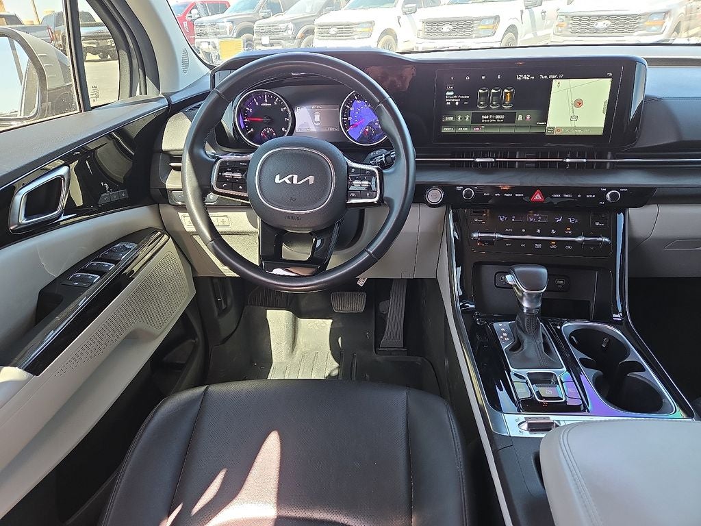 2022 Kia Carnival SX