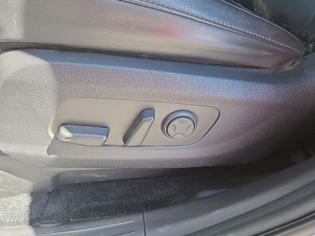 2022 Kia Carnival SX