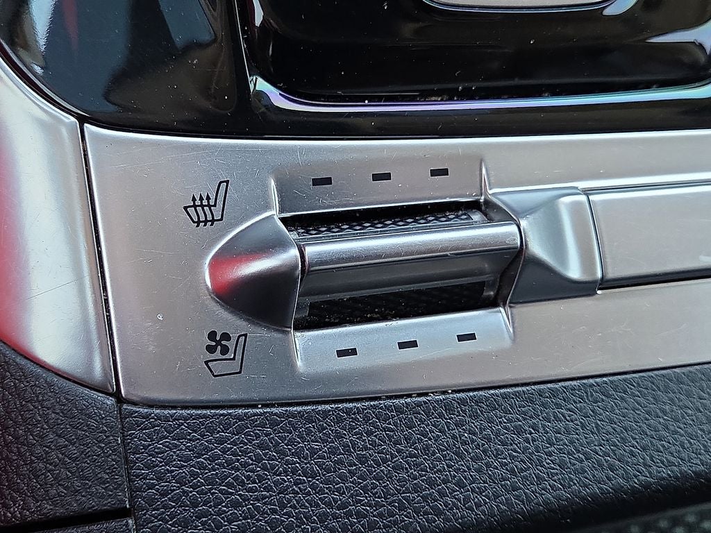 2022 Kia Carnival SX