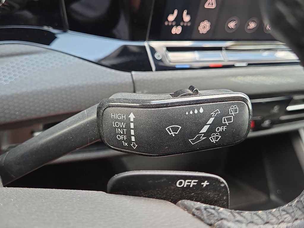 2022 Volkswagen Golf GTI 2.0T SE