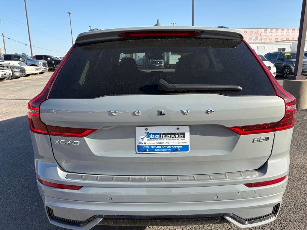 2026 Volvo XC60 B5 Plus