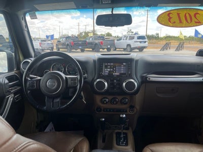 2013 Jeep Wrangler Unlimited Sahara