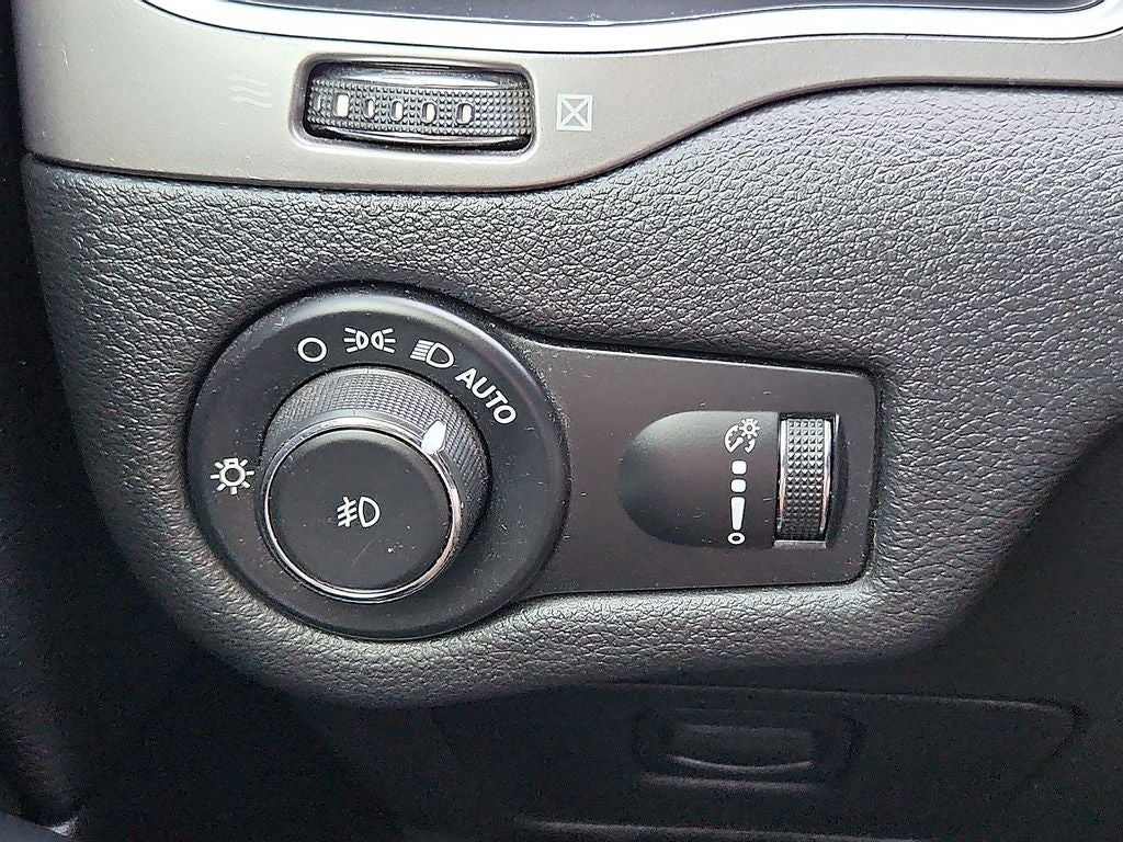 2019 Jeep Cherokee Latitude FWD