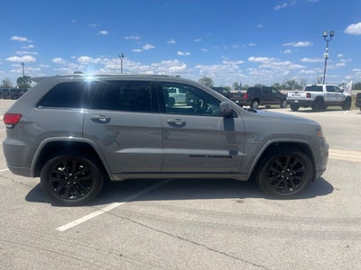 2019 Jeep Grand Cherokee Altitude