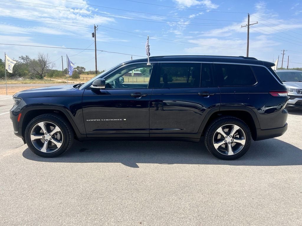 2023 Jeep Grand Cherokee L Limited 4x2