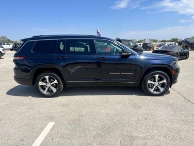 2023 Jeep Grand Cherokee L Limited 4x2