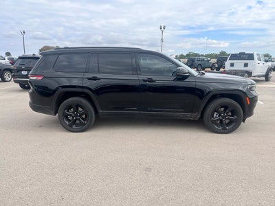 2025 Jeep Grand Cherokee L Altitude X 4x4