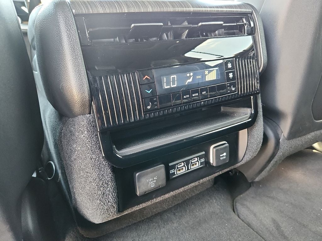 2023 Jeep Wagoneer L Series III