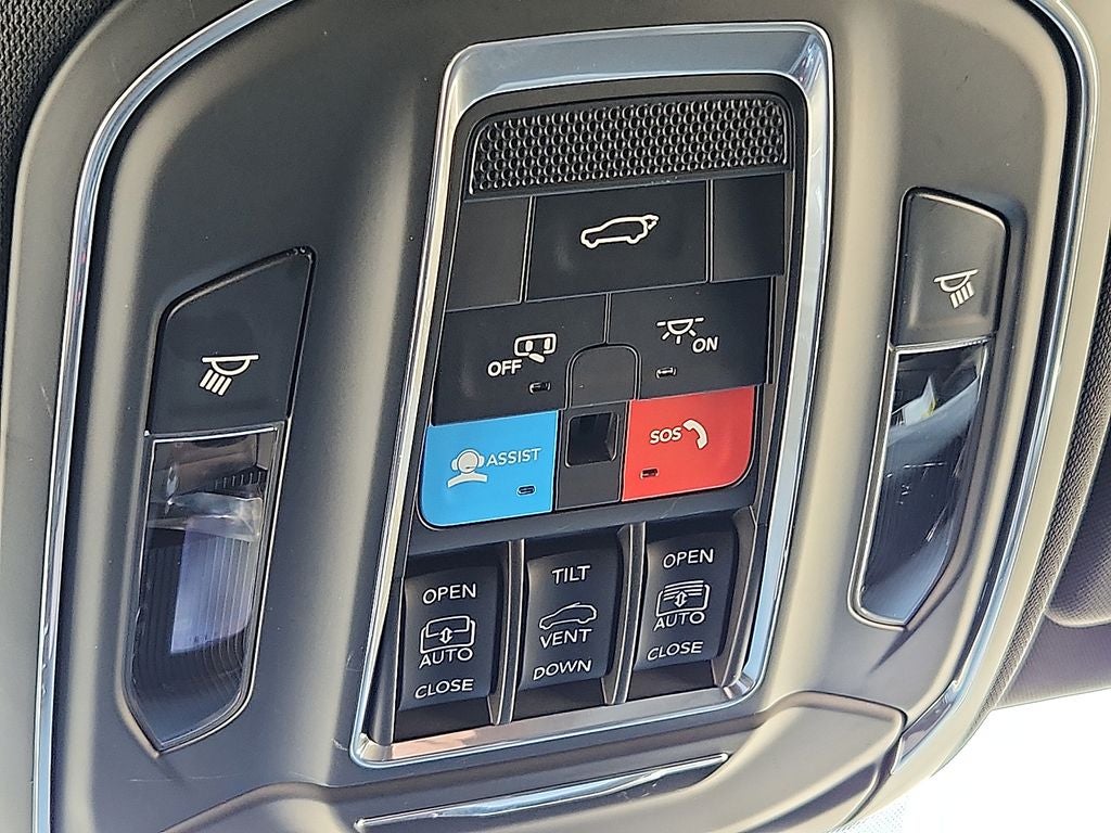 2023 Jeep Wagoneer L Series III