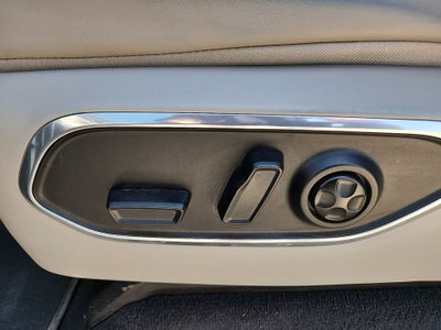 2023 Jeep Wagoneer Series III
