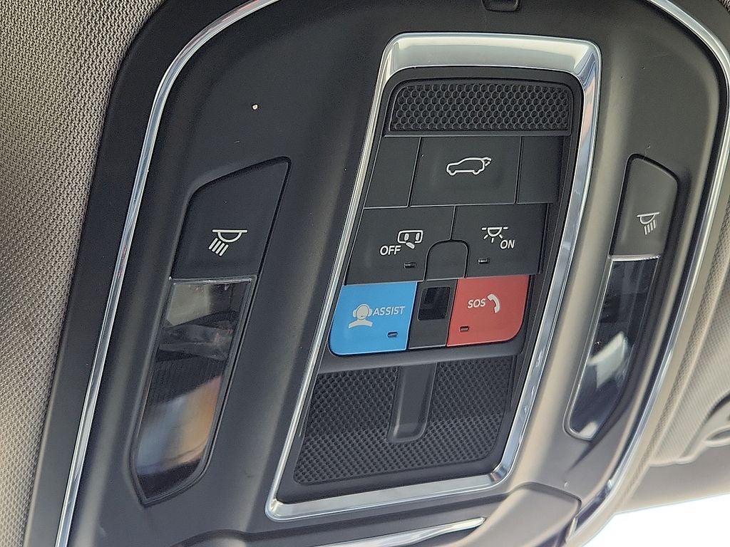 2023 Jeep Wagoneer Series III