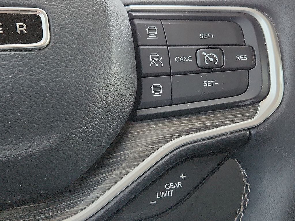 2023 Jeep Wagoneer Series III