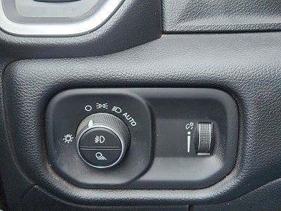 2022 RAM 1500 Lone Star Quad Cab 4x2 6'4' Box