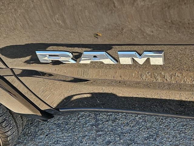 2025 RAM 1500 Big Horn Crew Cab 4x2 5'7' Box