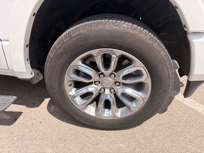 2022 RAM 1500 Laramie Crew Cab 4x2 5'7' Box