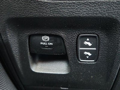 2023 RAM 1500 Laramie Crew Cab 4x4 5'7' Box
