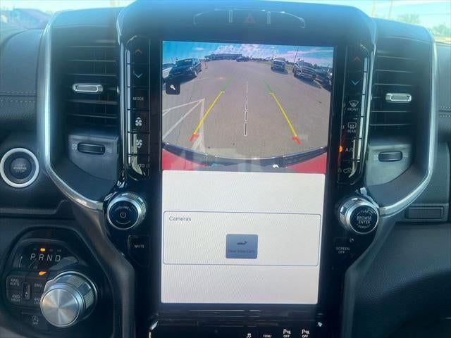 2023 RAM 1500 Laramie Crew Cab 4x4 5'7' Box