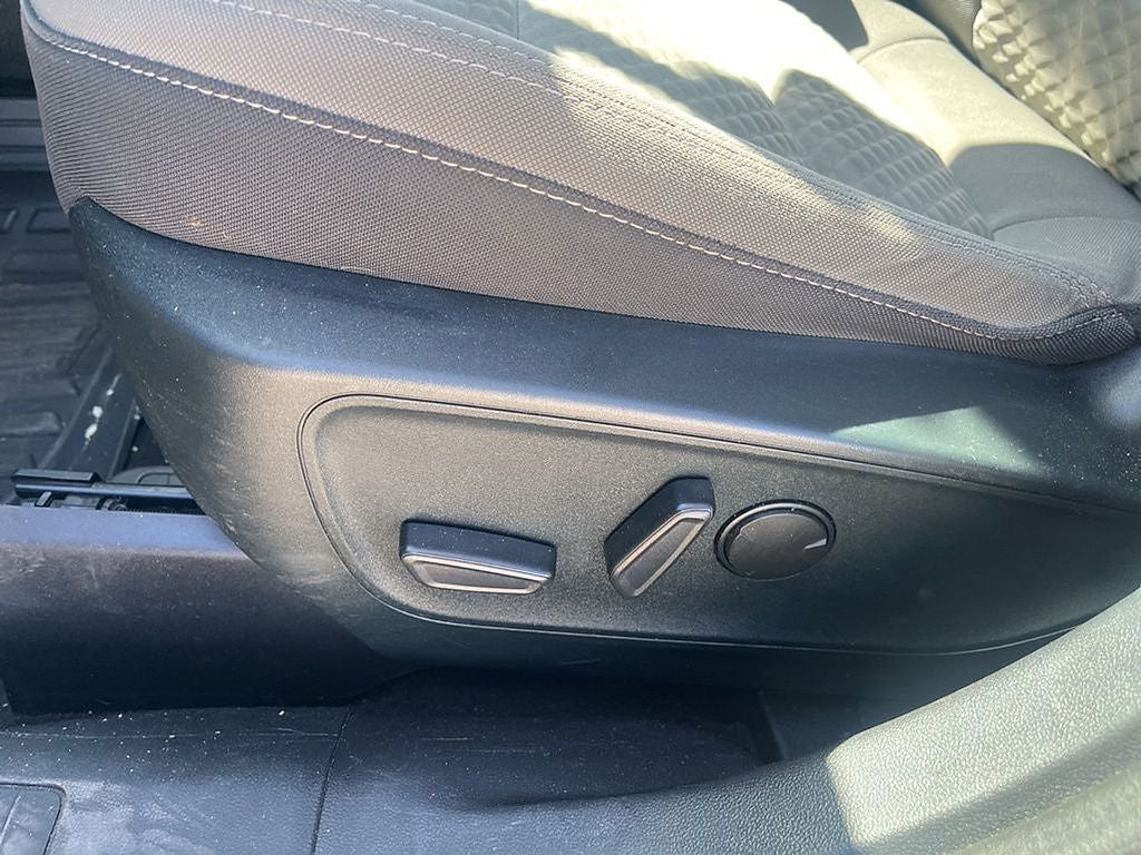 2022 Ford Escape SE Hybrid